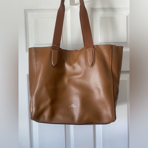 Coach Handbags - COACH Handbag